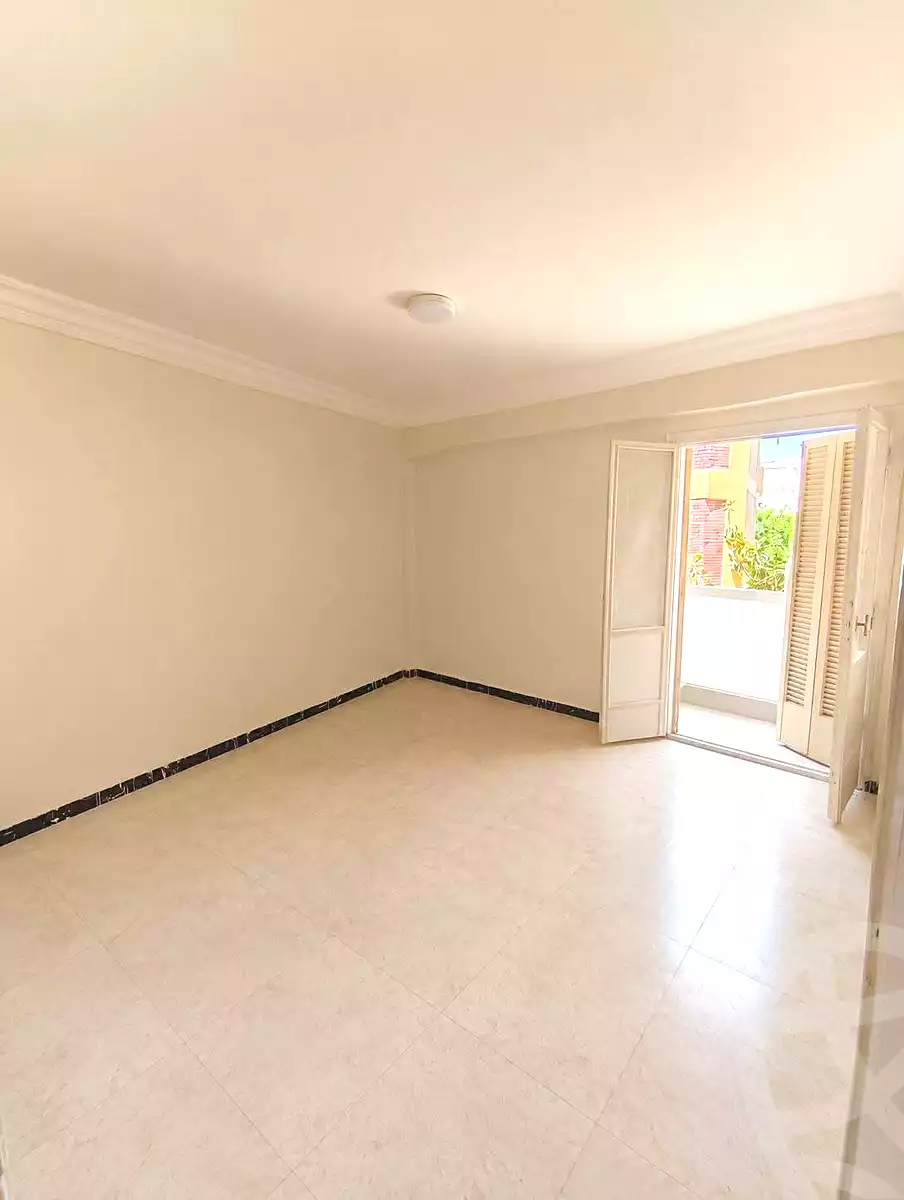 https://aqarmap.com.eg/en/listing/7035192-for-sale-alexandria-al-agamy-lbytsh-shahr-al-assal-st