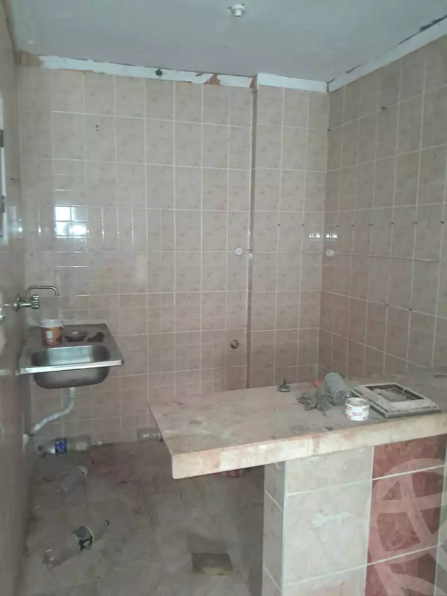 https://aqarmap.com.eg/ar/listing/7035472-for-sale-alexandria-al-agamy-el-hanouvel-gomaa-moftah-st