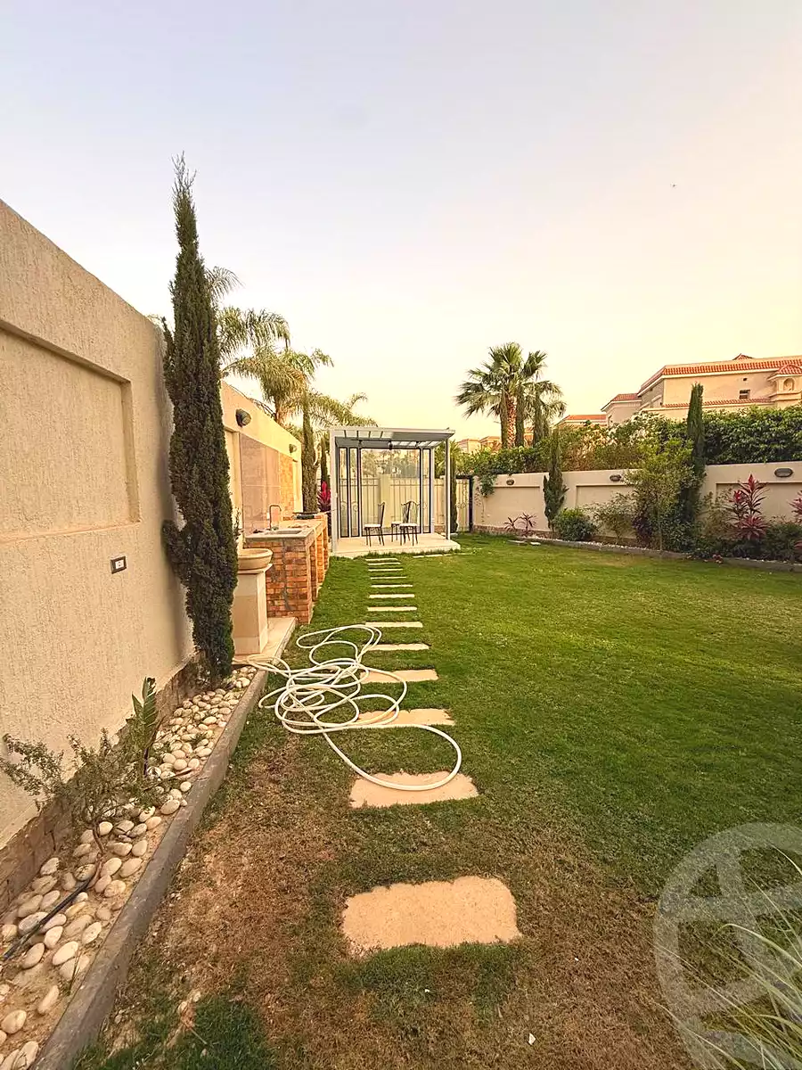 https://aqarmap.com.eg/ar/listing/7035483-for-sale-cairo-new-cairo-compounds-les-rois