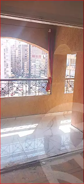 https://aqarmap.com.eg/ar/listing/7035553-for-sale-alexandria-miami-shr-jml-bd-lnsr