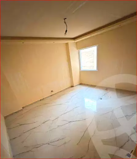 https://aqarmap.com.eg/ar/listing/7035553-for-sale-alexandria-miami-shr-jml-bd-lnsr