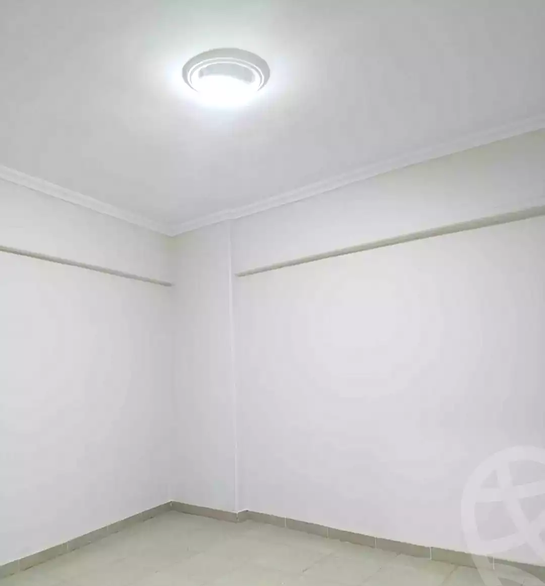 https://aqarmap.com.eg/ar/listing/7035543-for-sale-alexandria-sydy-bshr-sydy-bshr-bhry