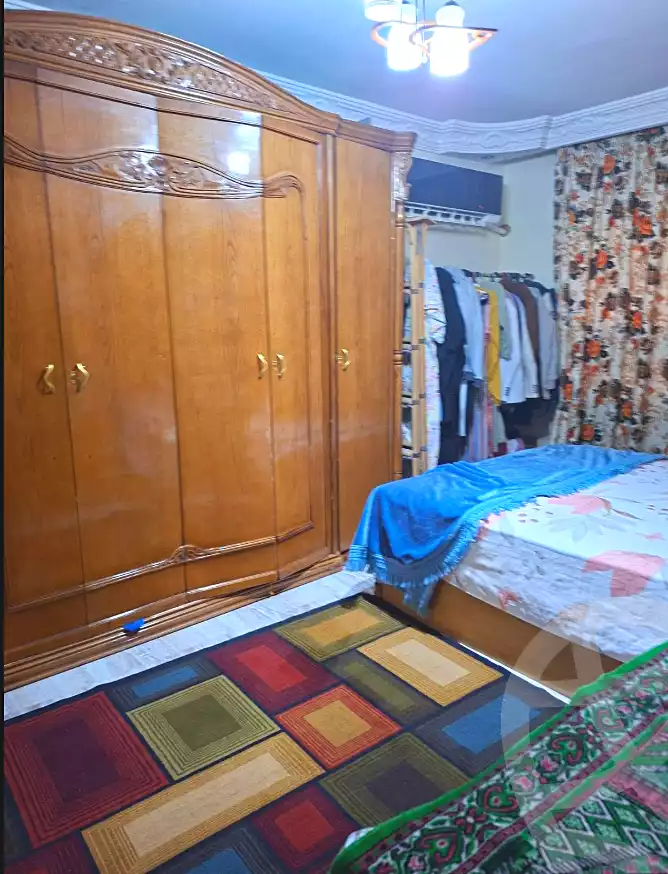 https://aqarmap.com.eg/ar/listing/7035636-for-sale-cairo-helwan-mahmoud-khater-st