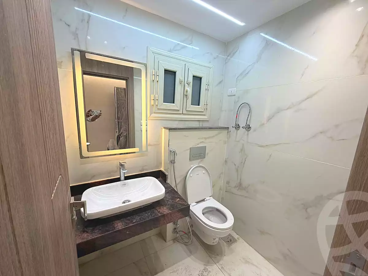 https://aqarmap.com.eg/ar/listing/7035704-for-sale-cairo-el-agouza-aswan-square