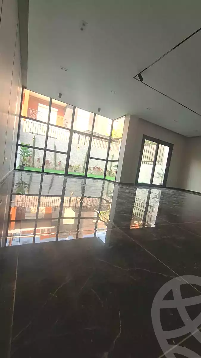 https://aqarmap.com.eg/ar/listing/7035784-for-sale-cairo-el-sheikh-zayed-city-compounds-continental-residence