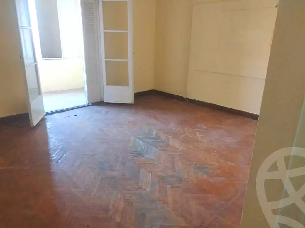 https://aqarmap.com.eg/en/listing/7035808-for-rent-cairo-downtown-el-tahrir