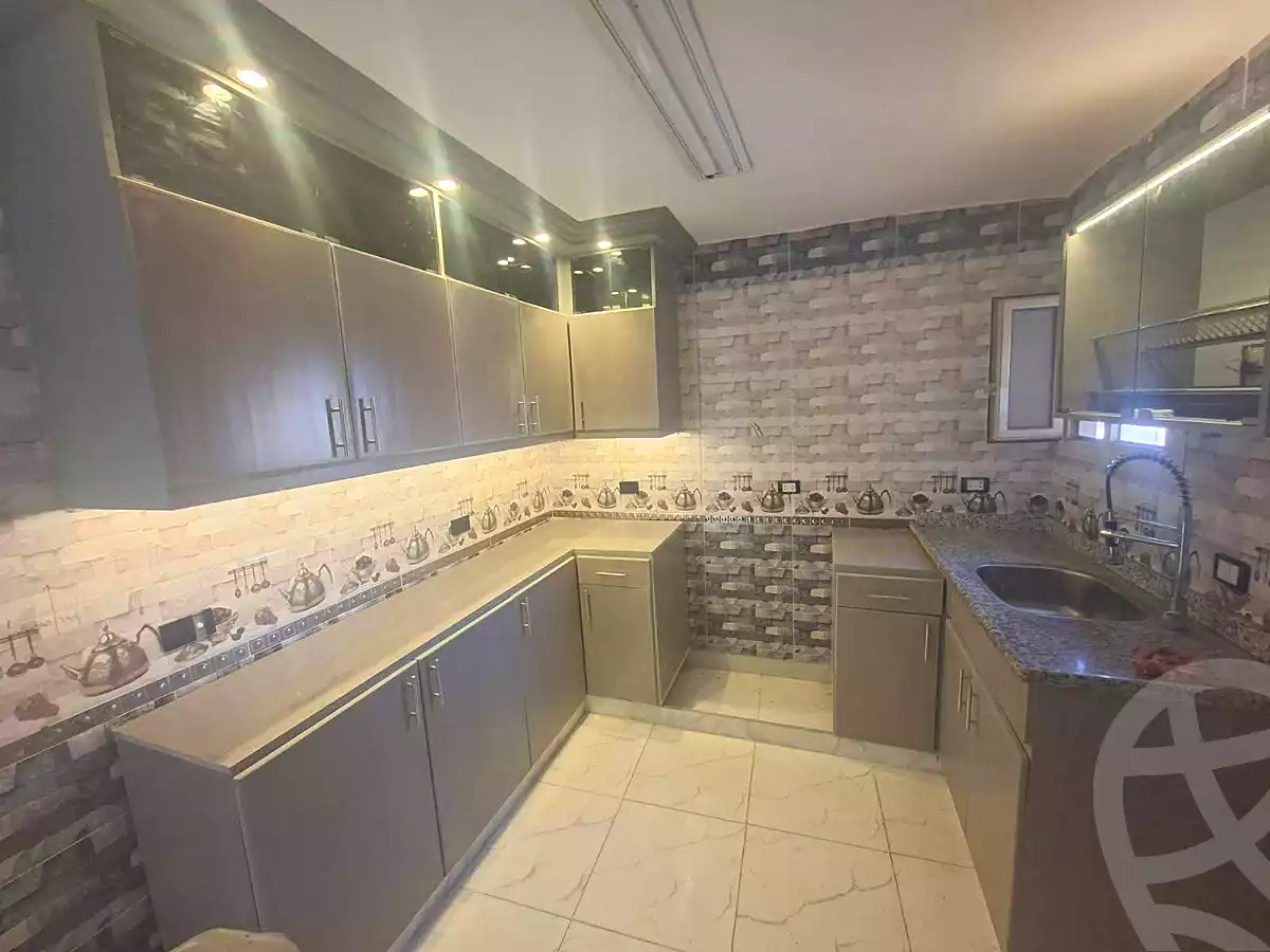 https://aqarmap.com.eg/ar/listing/7036031-for-sale-cairo-ain-shams-ain-shams-el-sharkia-genenat-el-sherif-st