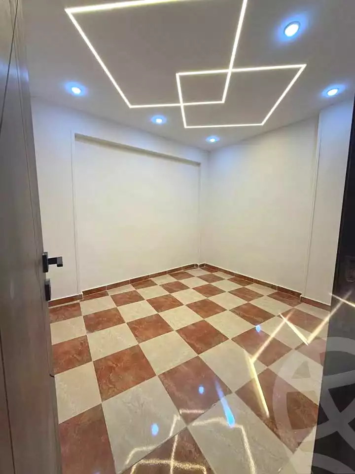 https://aqarmap.com.eg/ar/listing/7036090-for-sale-alexandria-el-asafra-shr-45