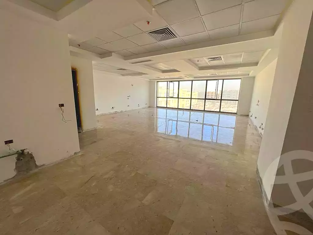 https://aqarmap.com.eg/ar/listing/7036107-for-sale-cairo-new-cairo-compounds-mivida-mivida-business-park-emaar