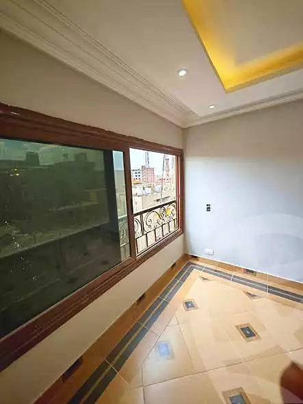 https://aqarmap.com.eg/ar/listing/7036170-for-sale-cairo-helwan-ahmed-enci-st