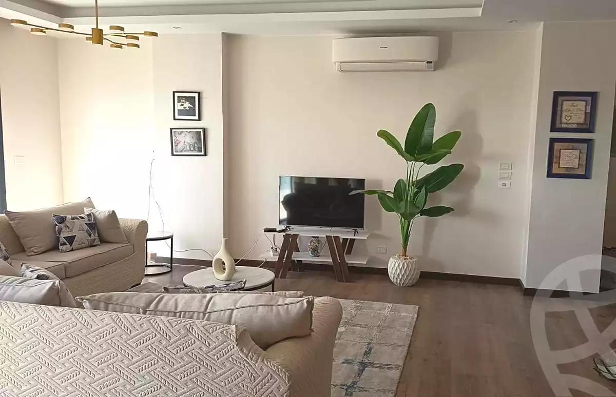 https://aqarmap.com.eg/ar/listing/7036171-for-rent-cairo-new-cairo-compounds-villette-kmbwnd-sky-kwndwz-swdyk-villette
