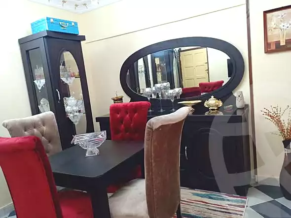 https://aqarmap.com.eg/en/listing/7036189-for-sale-cairo-helwan-helwan-el-sharkeya-mostafa-safwat-st