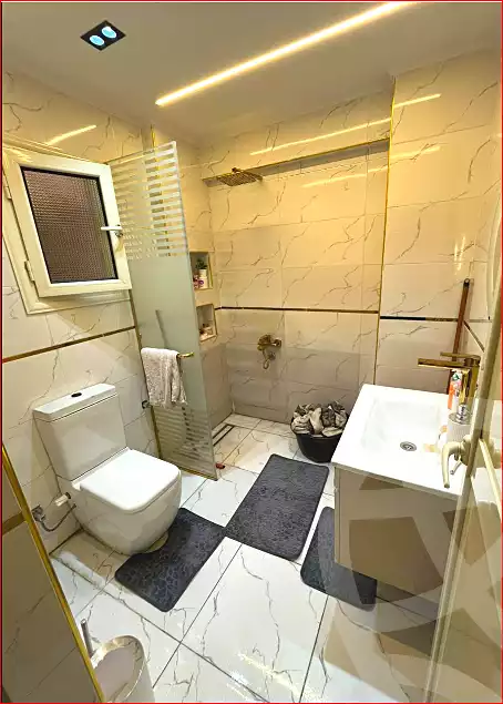https://aqarmap.com.eg/en/listing/7036543-for-sale-cairo-helwan-mostafa-fahmy-st