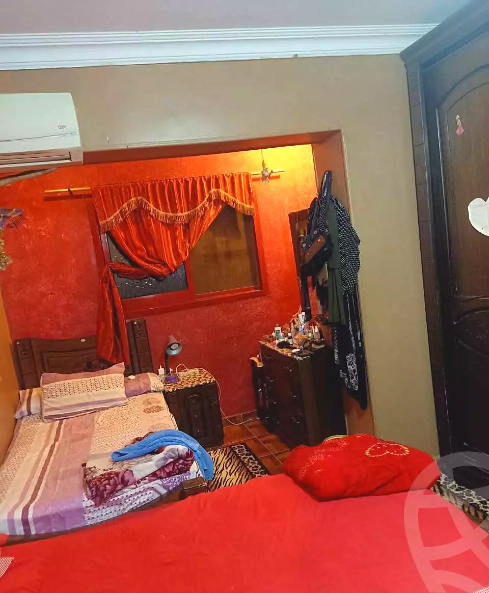 https://aqarmap.com.eg/en/listing/7036545-for-sale-cairo-helwan-helwan-el-sharkeya-mostafa-safwat-st