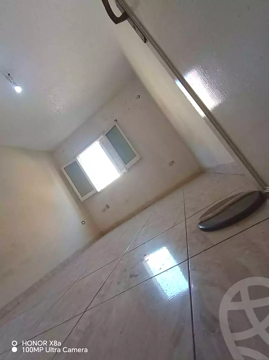 https://aqarmap.com.eg/ar/listing/7036773-for-rent-cairo-helwan-helwan-el-sharkeya-ryad-pasha-st