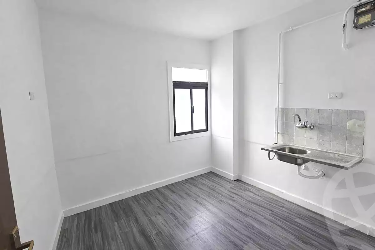 https://aqarmap.com.eg/ar/listing/7036765-for-sale-cairo-6th-of-october-el-hay-el-motamyz