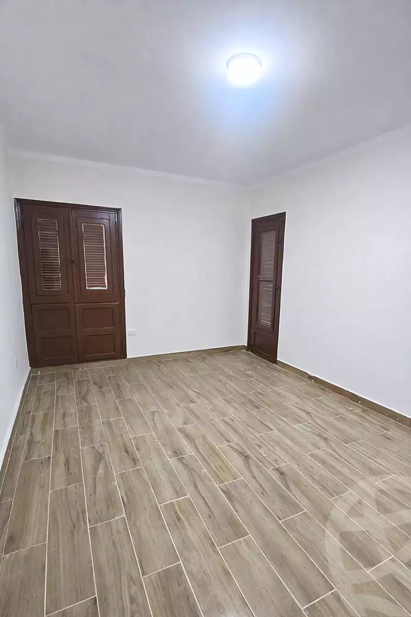 https://aqarmap.com.eg/ar/listing/7036765-for-sale-cairo-6th-of-october-el-hay-el-motamyz