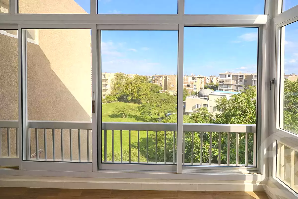 https://aqarmap.com.eg/ar/listing/7036765-for-sale-cairo-6th-of-october-el-hay-el-motamyz