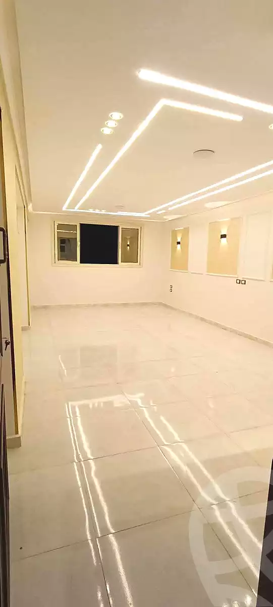 https://aqarmap.com.eg/en/listing/7037165-for-sale-cairo-helwan-hadayek-helwan-nile-corniche-st