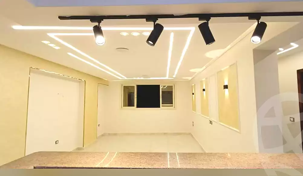 https://aqarmap.com.eg/en/listing/7037344-for-sale-cairo-helwan-hadayek-helwan-el-eshrein-st