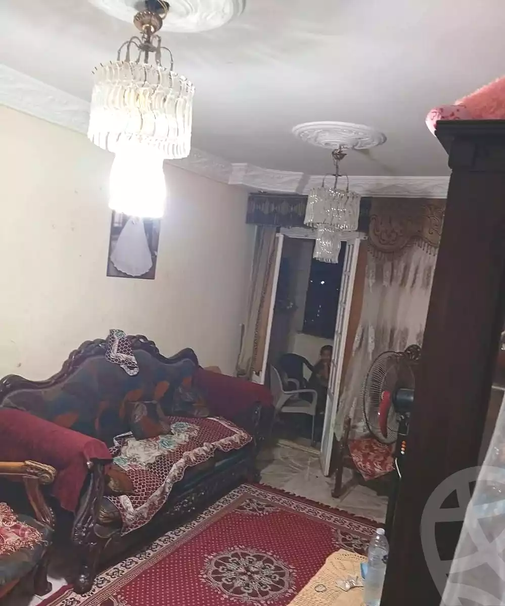 https://aqarmap.com.eg/ar/listing/7037440-for-sale-alexandria-sydy-bshr-shr-mlk-hfny