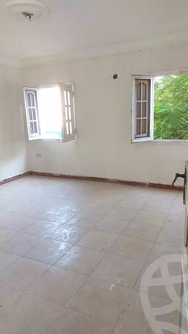 https://aqarmap.com.eg/ar/listing/7037505-for-rent-cairo-helwan-helwan-el-sharkeya-mostafa-safwat-st