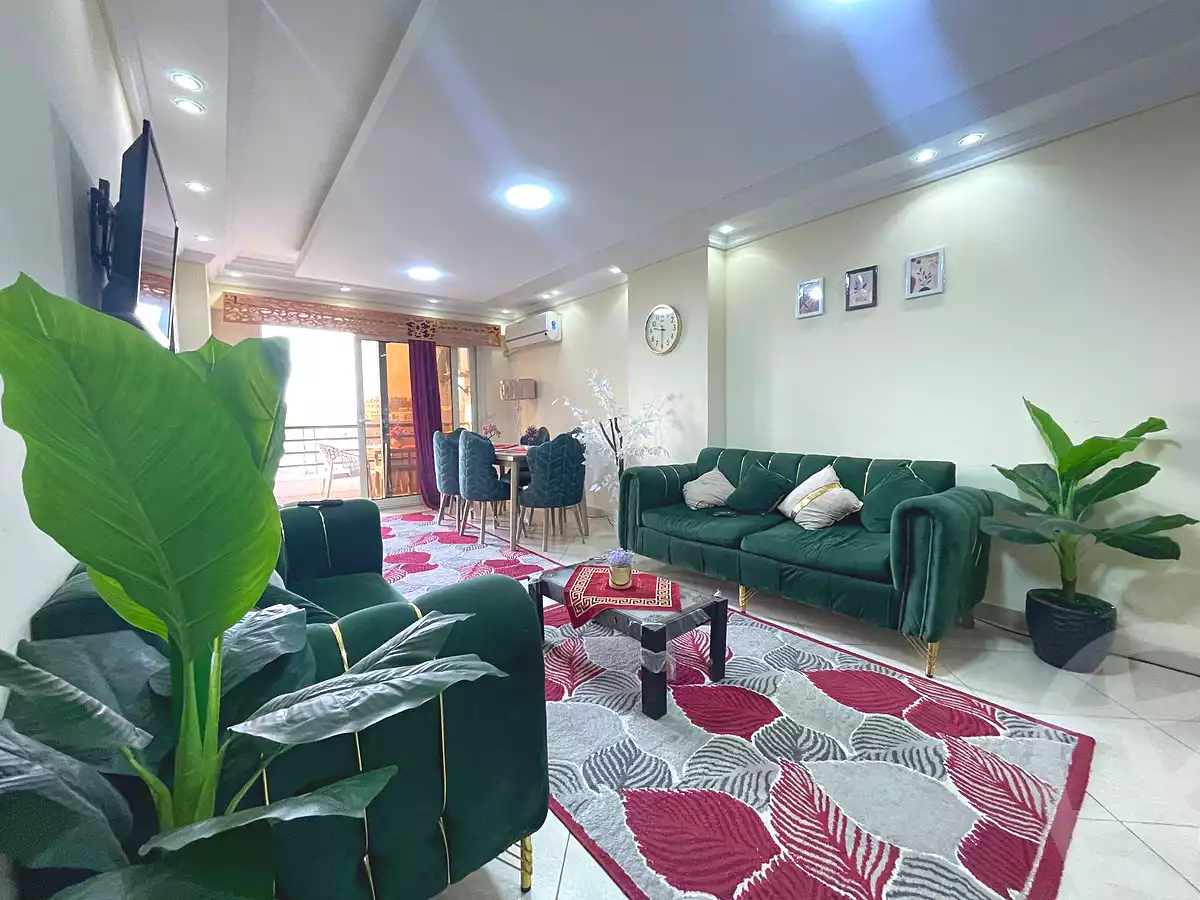 https://aqarmap.com.eg/en/listing/7037728-for-rent-cairo-old-cairo-nile-corniche-st