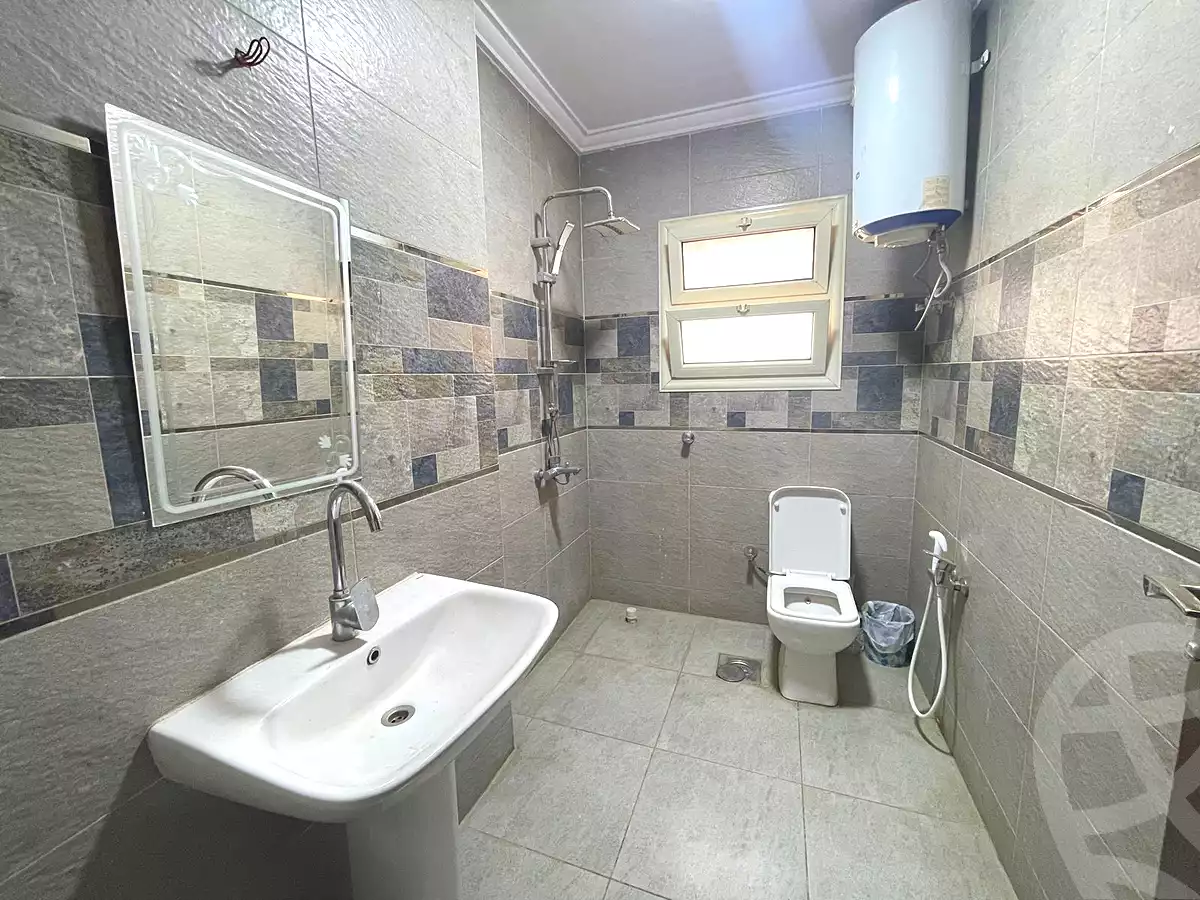 https://aqarmap.com.eg/en/listing/7037728-for-rent-cairo-old-cairo-nile-corniche-st