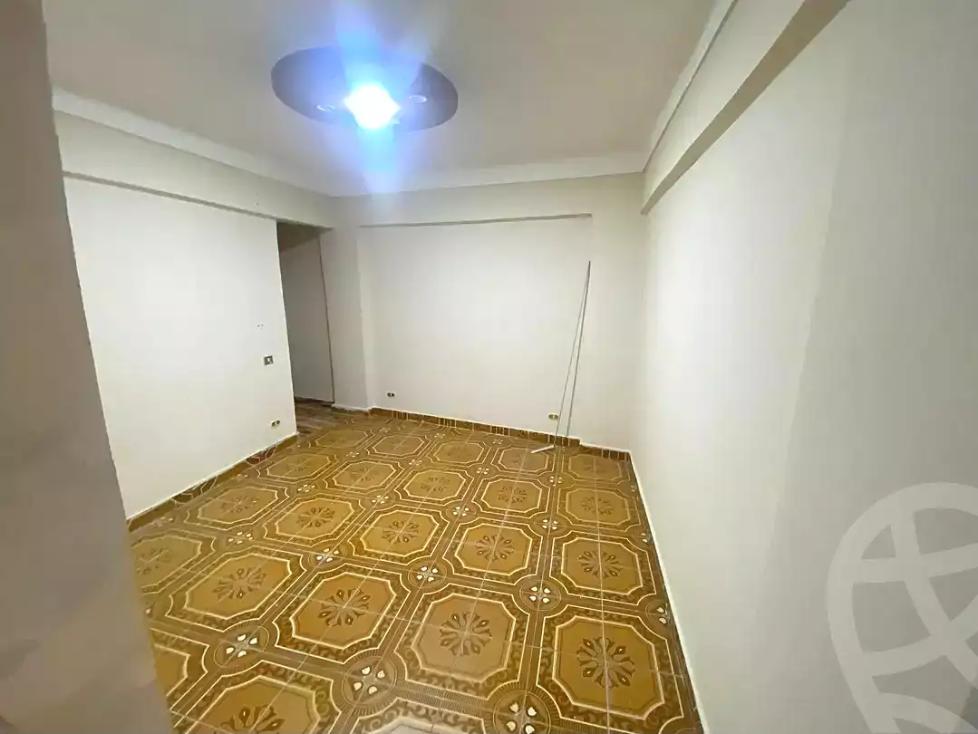 https://aqarmap.com.eg/ar/listing/7037770-for-sale-alexandria-al-agamy-lbytsh