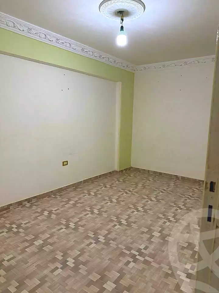 https://aqarmap.com.eg/ar/listing/7037967-for-sale-alexandria-al-agamy-el-hanouvel-al-asdakaa-st
