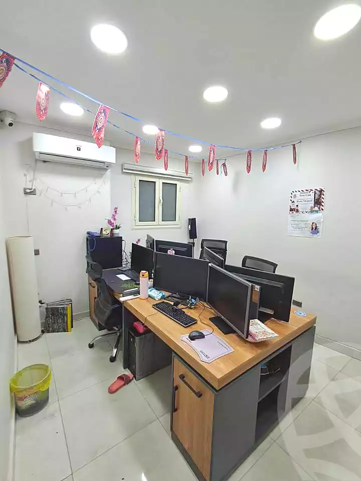 https://aqarmap.com.eg/ar/listing/7038022-for-sale-alexandria-moharram-bey-grin-st