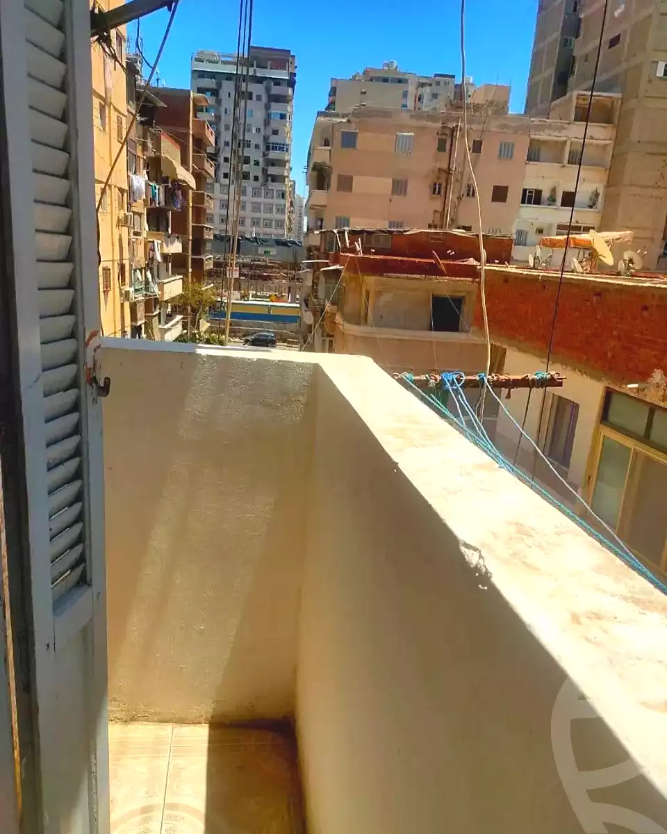 https://aqarmap.com.eg/ar/listing/7038375-for-sale-alexandria-sydy-bshr-sydy-bshr-bhry