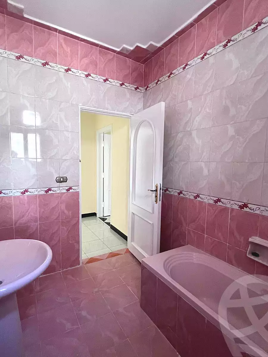 https://aqarmap.com.eg/ar/listing/7038583-for-rent-cairo-new-cairo-el-ahyaa-second-neighborhood-street-26