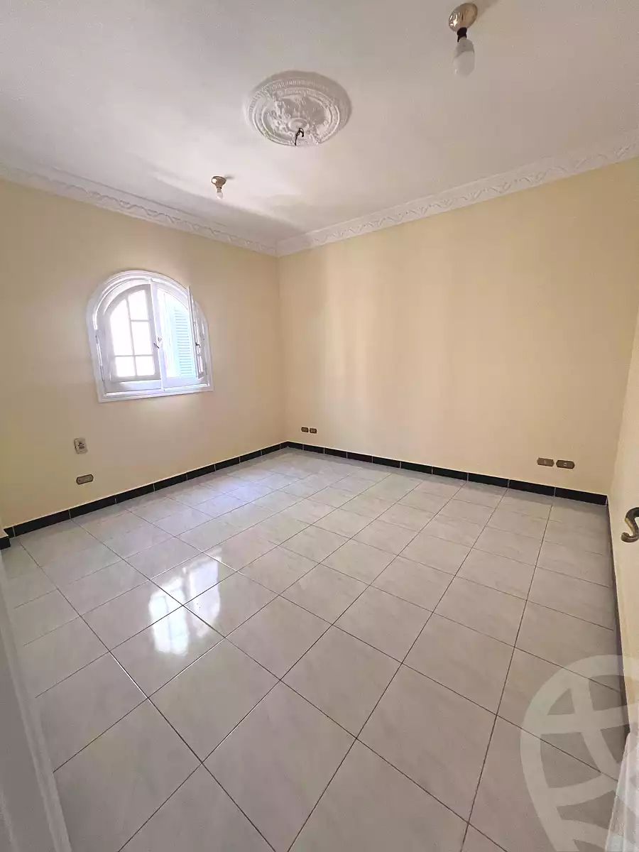 https://aqarmap.com.eg/ar/listing/7038583-for-rent-cairo-new-cairo-el-ahyaa-second-neighborhood-street-26