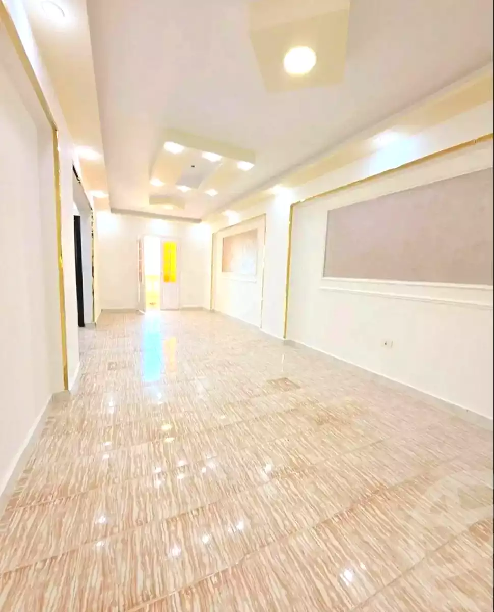 https://aqarmap.com.eg/ar/listing/7038962-for-sale-alexandria-al-agamy-shataa-el-nakheel
