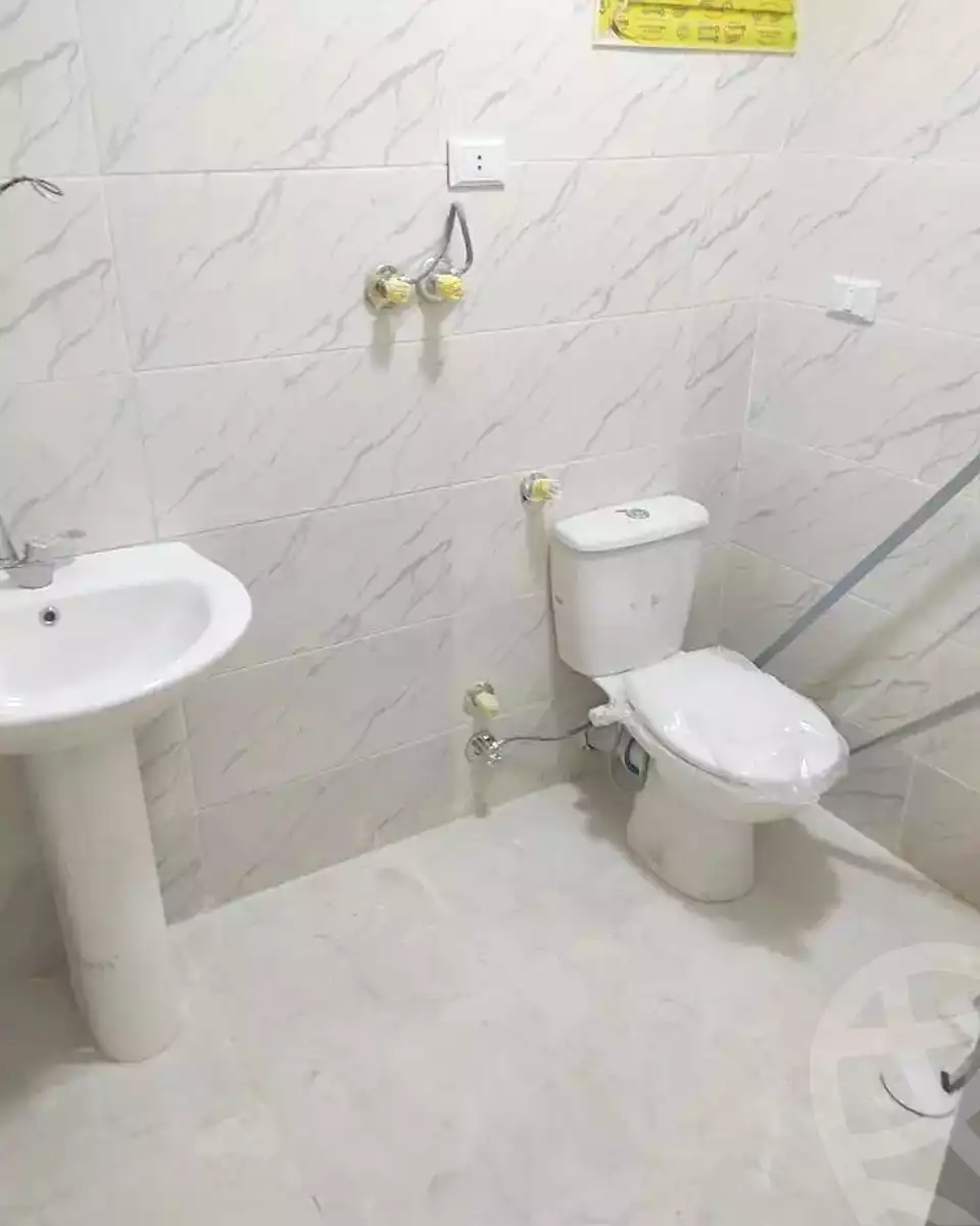https://aqarmap.com.eg/ar/listing/7038984-for-sale-alexandria-sydy-bshr-shr-mlk-hfny