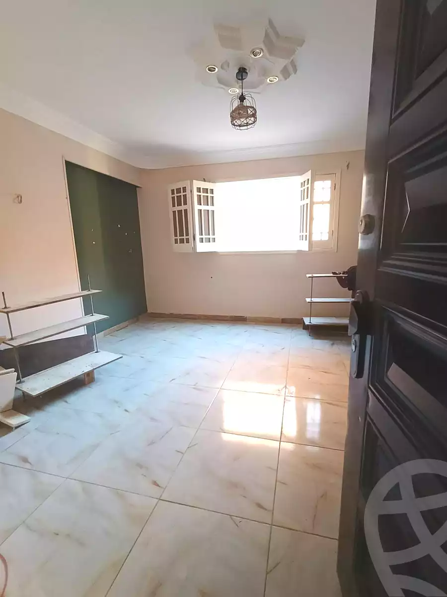 https://aqarmap.com.eg/ar/listing/7039061-for-rent-cairo-ain-shams-mnshy-lthryr