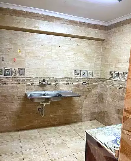 https://aqarmap.com.eg/en/listing/7039120-for-rent-cairo-ain-shams-jsr-lswys