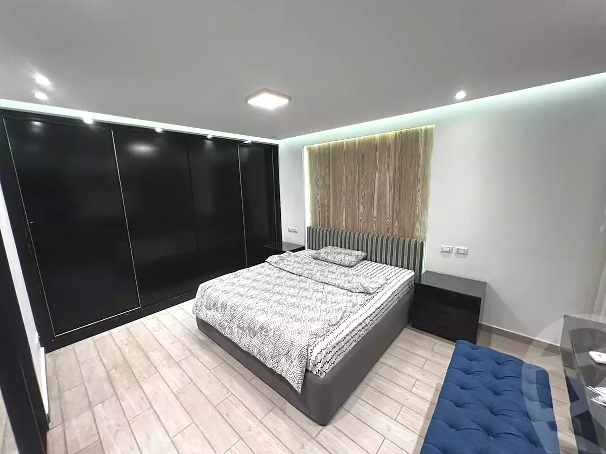 https://aqarmap.com.eg/ar/listing/7039175-for-rent-cairo-new-cairo-lrhb-city-phase-1-ahmed-rami-st