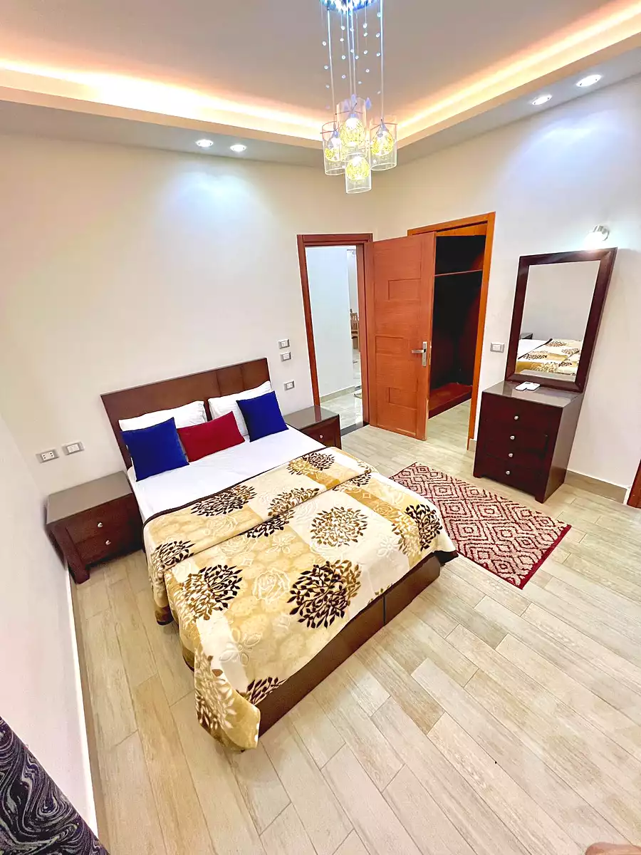 https://aqarmap.com.eg/en/listing/7039195-for-rent-cairo-new-cairo-compounds-midtown