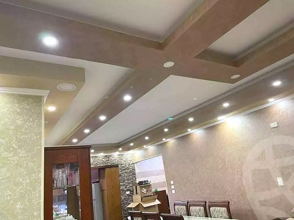 https://aqarmap.com.eg/ar/listing/7039424-for-sale-cairo-helwan-mahmoud-zaki-st