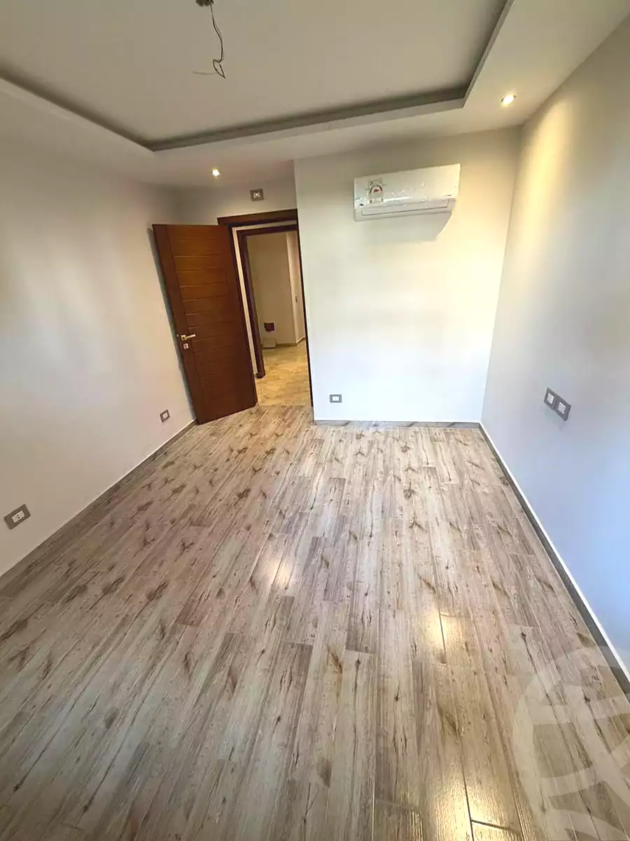 https://aqarmap.com.eg/ar/listing/7039423-for-rent-cairo-new-cairo-compounds-azad