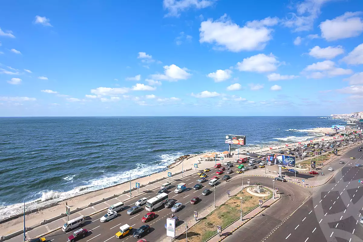 https://aqarmap.com.eg/ar/listing/7039508-for-sale-alexandria-camp-cesar-el-gaish-rd