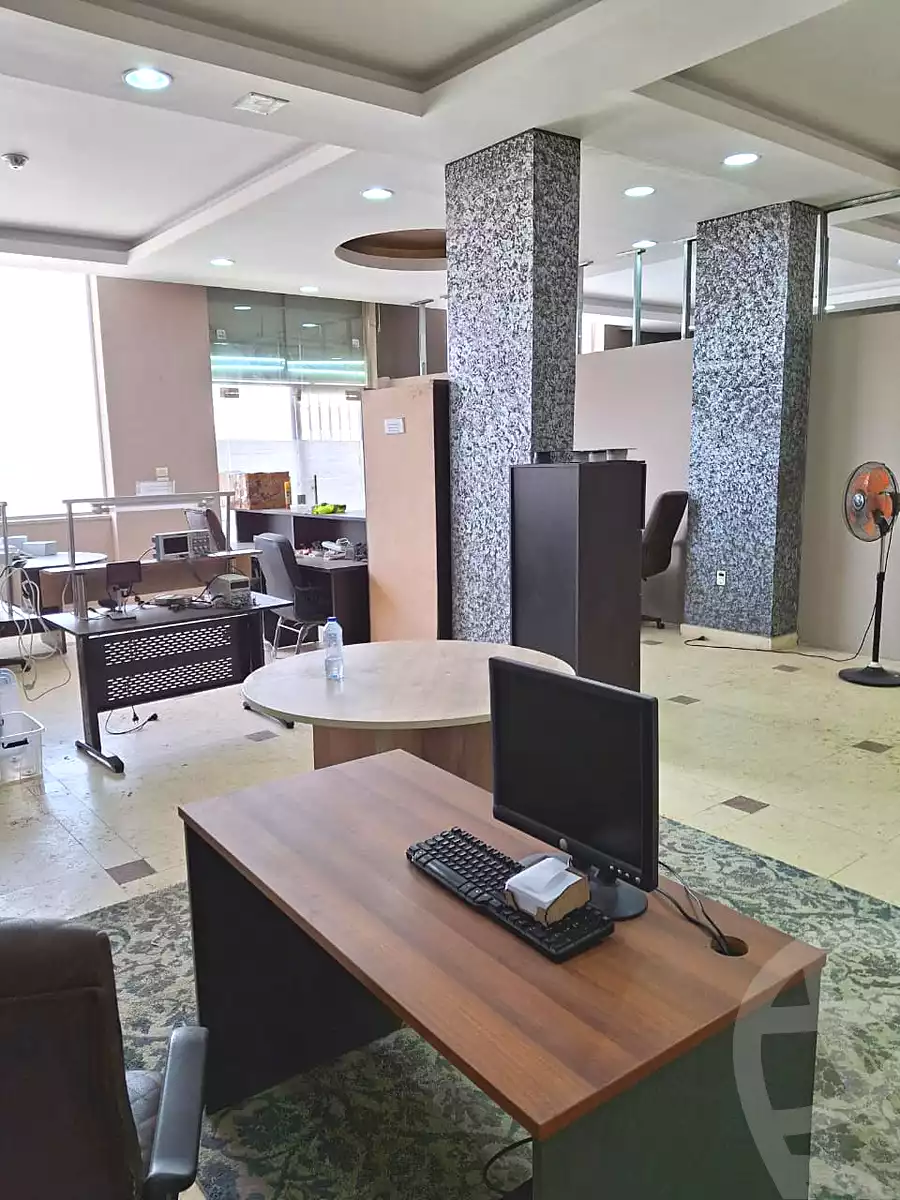 https://aqarmap.com.eg/ar/listing/7039503-for-sale-cairo-new-cairo-el-maantiqah-el-sinaiyyah