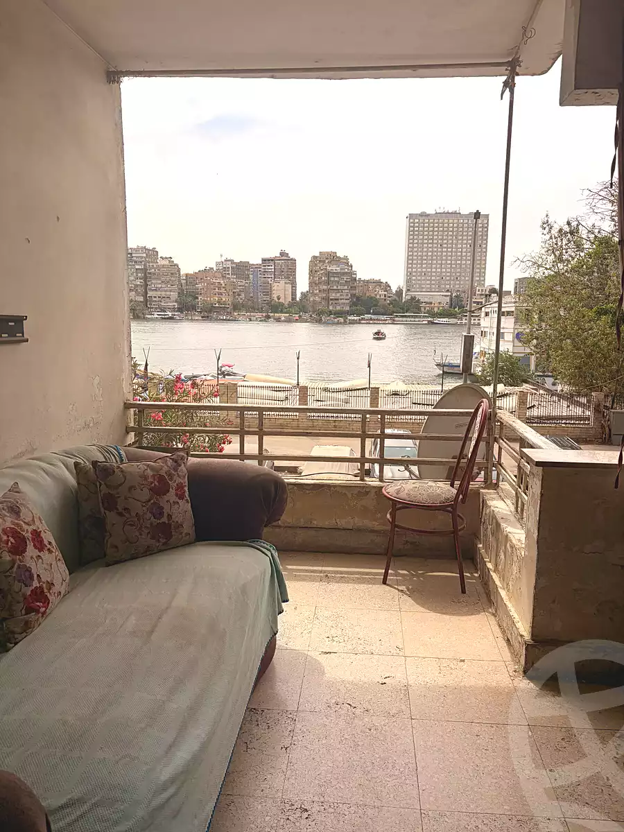 https://aqarmap.com.eg/ar/listing/7039547-for-sale-cairo-manial-abd-el-aziz-al-saud-st