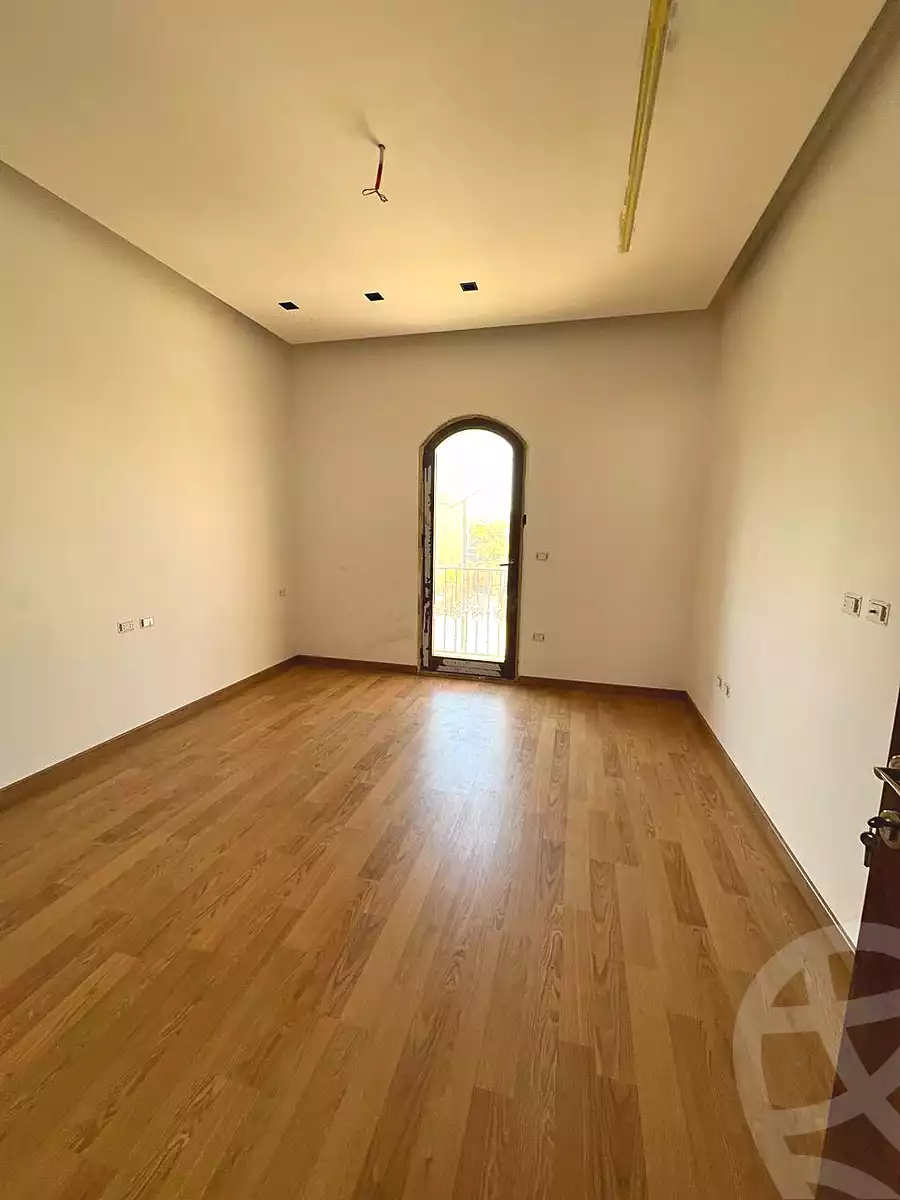 https://aqarmap.com.eg/ar/listing/7039658-for-rent-cairo-new-cairo-compounds-mivida-mivida-parcel