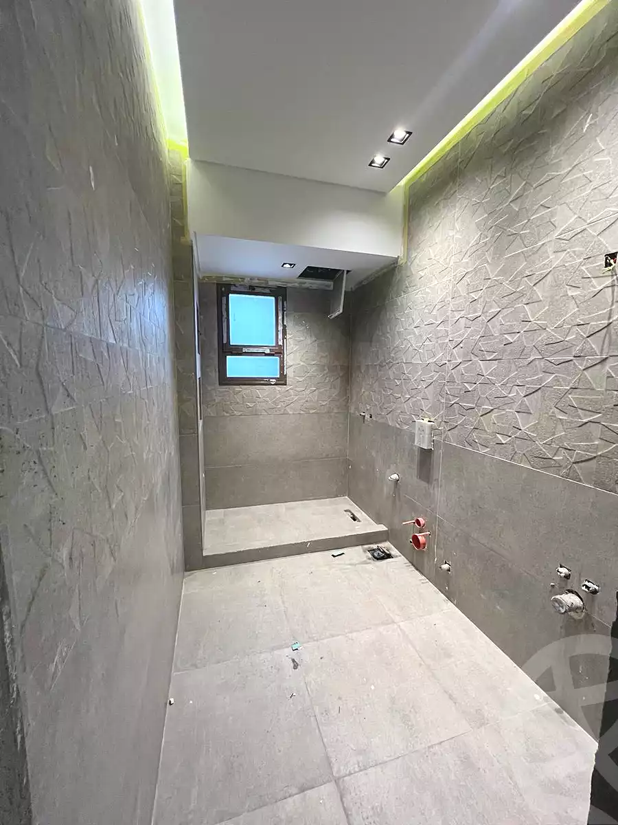 https://aqarmap.com.eg/ar/listing/7039658-for-rent-cairo-new-cairo-compounds-mivida-mivida-parcel