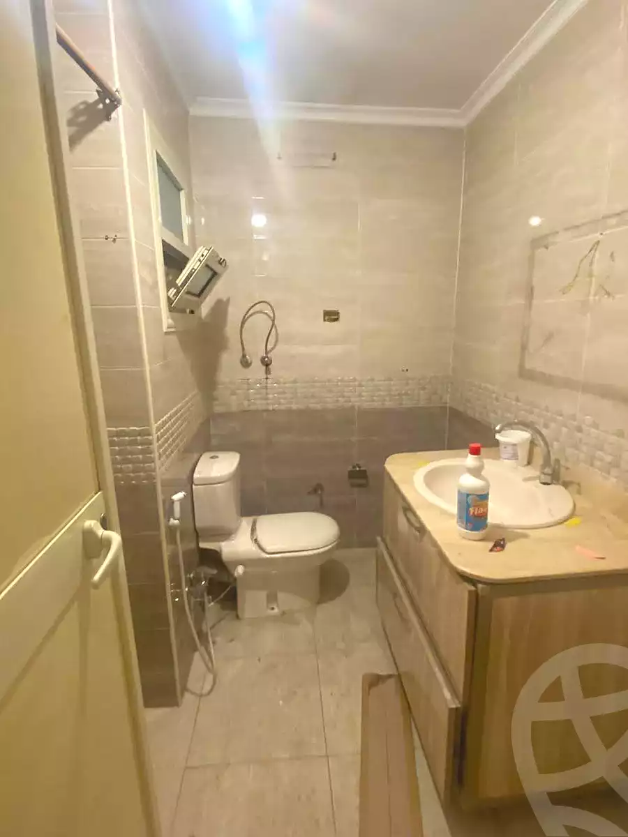 https://aqarmap.com.eg/ar/listing/7039680-for-rent-cairo-ain-shams-mnshy-lthryr