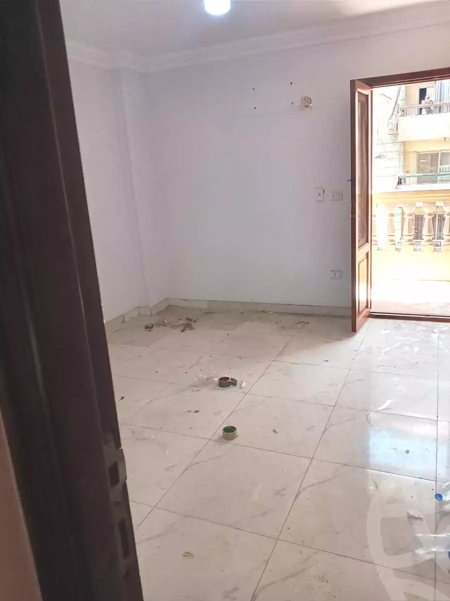 https://aqarmap.com.eg/ar/listing/7039754-for-rent-cairo-helwan-helwan-el-sharkeya-thabit-basha-st
