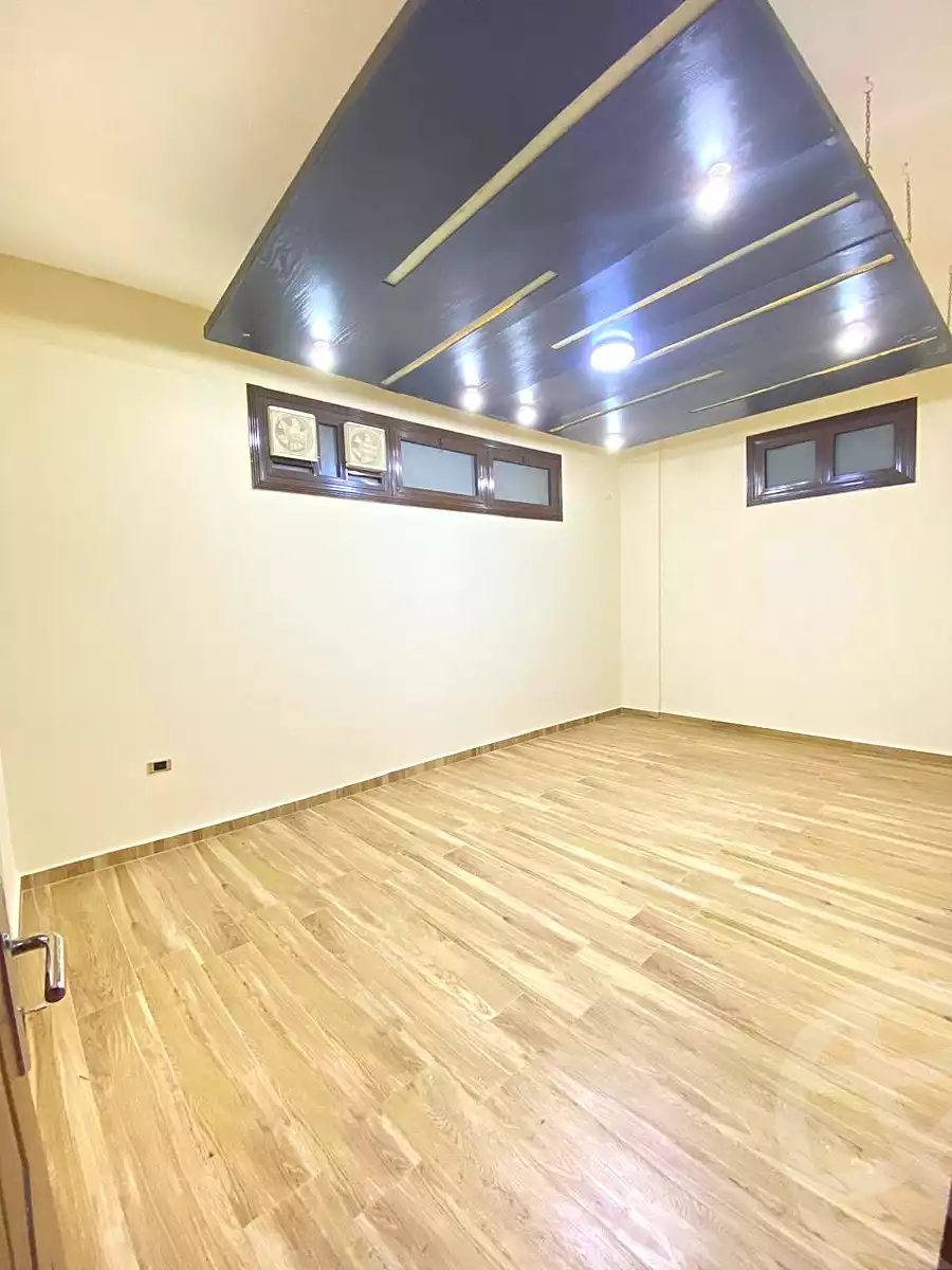 https://aqarmap.com.eg/ar/listing/7039790-for-rent-cairo-new-cairo-compounds-fifth-square